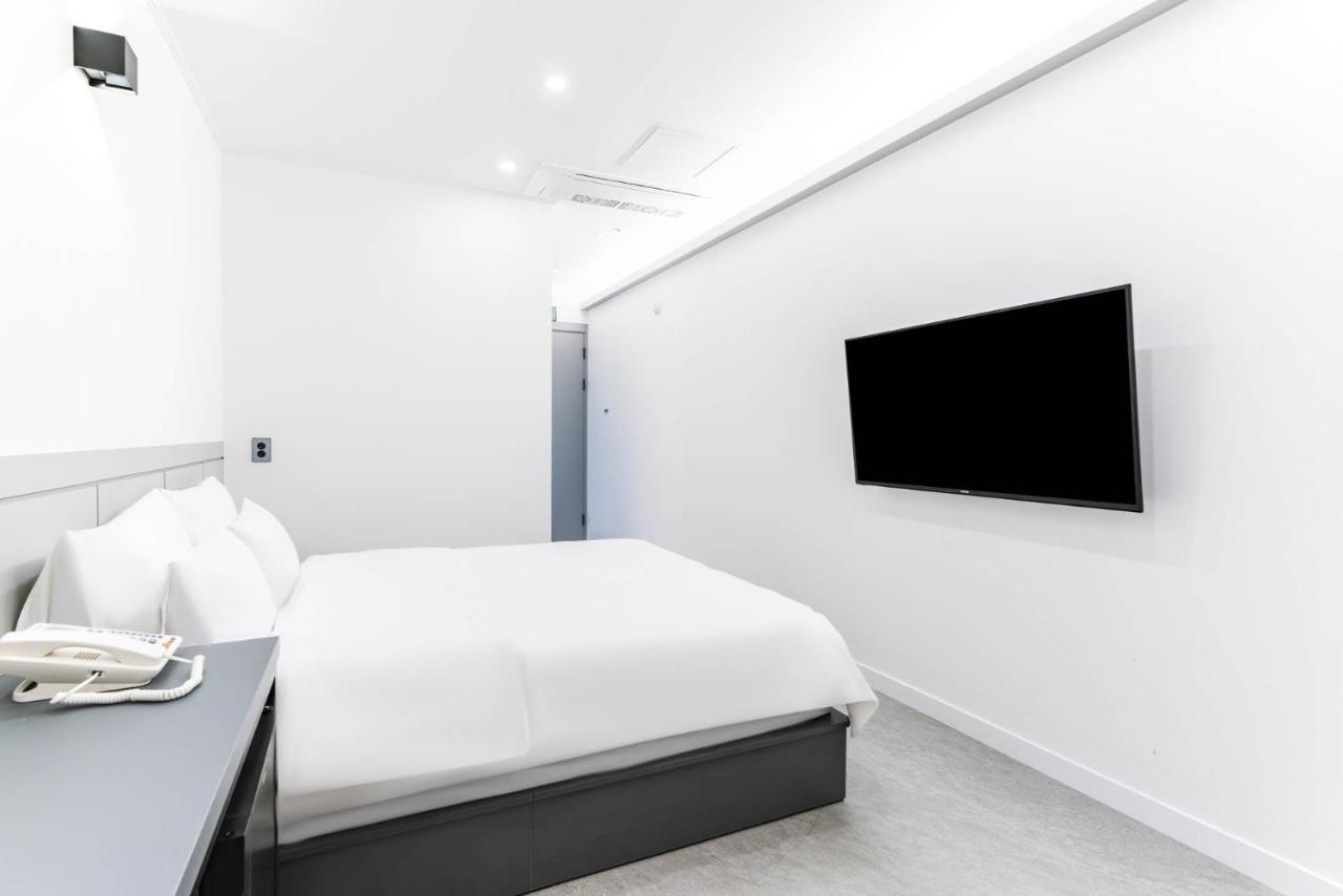 Pyeongtaek Godeok Rich Stay Hotel Zewnętrze zdjęcie