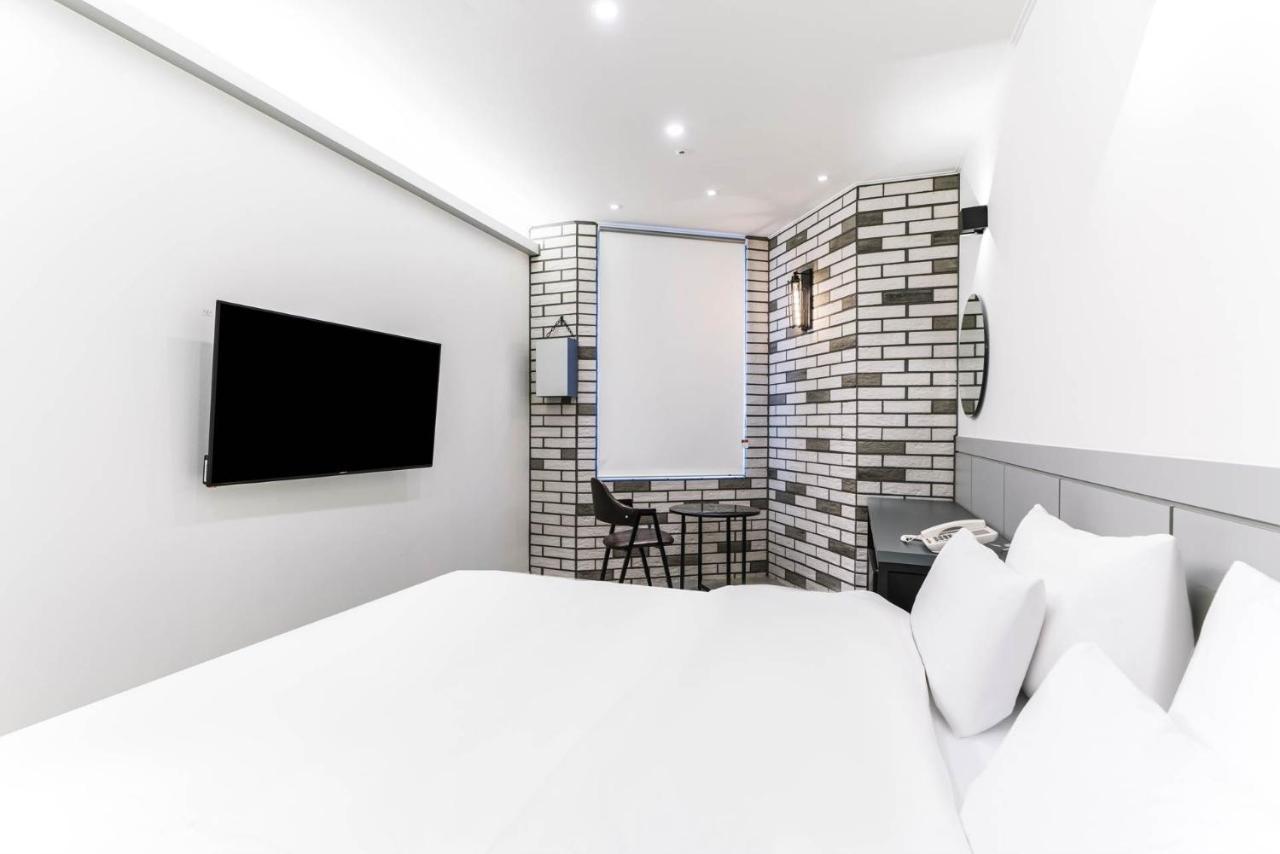 Pyeongtaek Godeok Rich Stay Hotel Zewnętrze zdjęcie