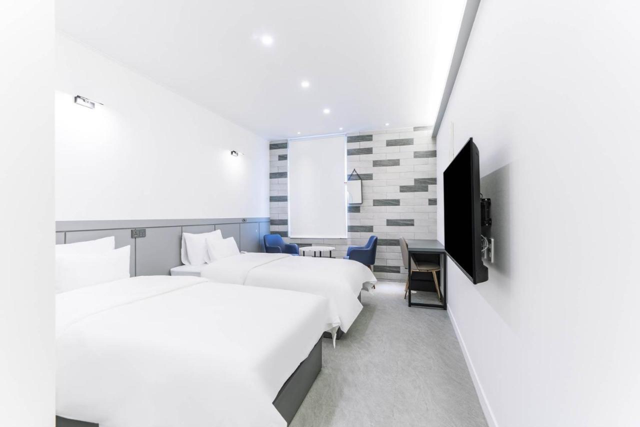 Pyeongtaek Godeok Rich Stay Hotel Zewnętrze zdjęcie