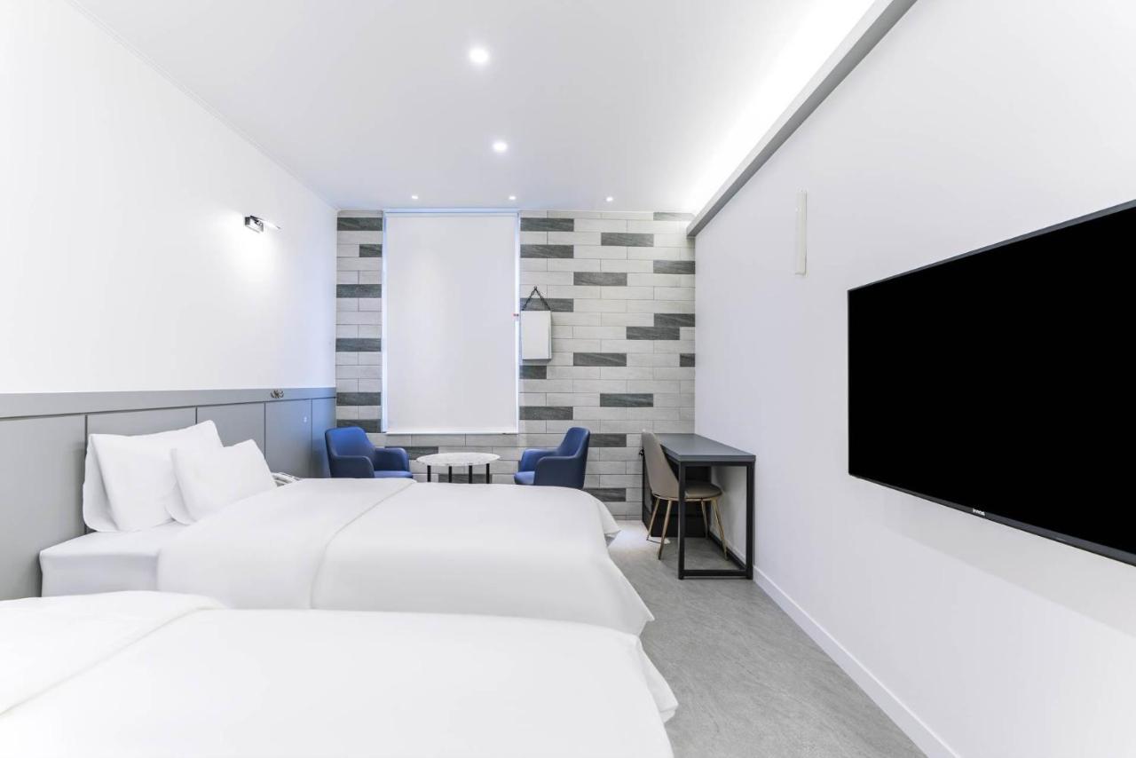 Pyeongtaek Godeok Rich Stay Hotel Zewnętrze zdjęcie