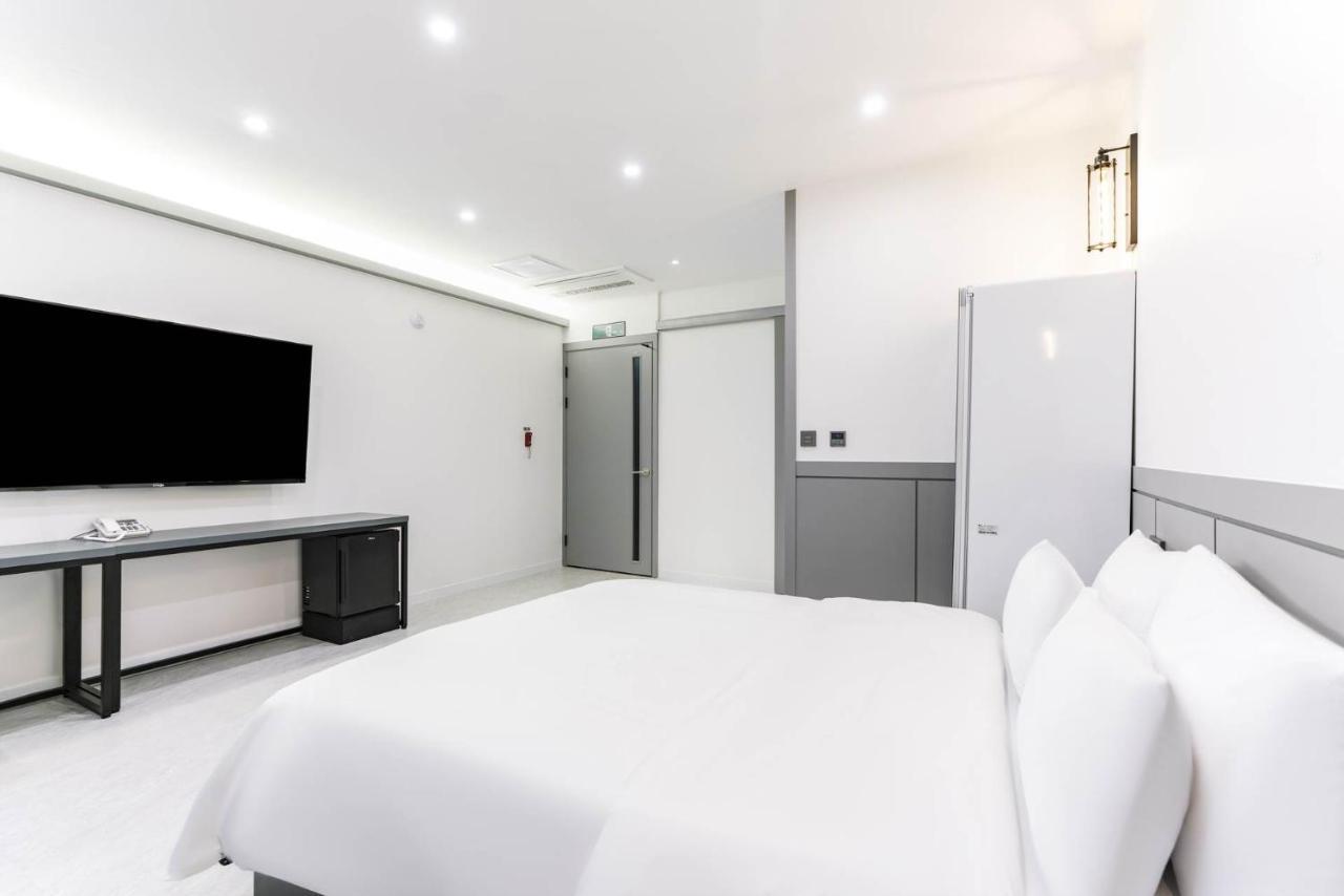 Pyeongtaek Godeok Rich Stay Hotel Zewnętrze zdjęcie
