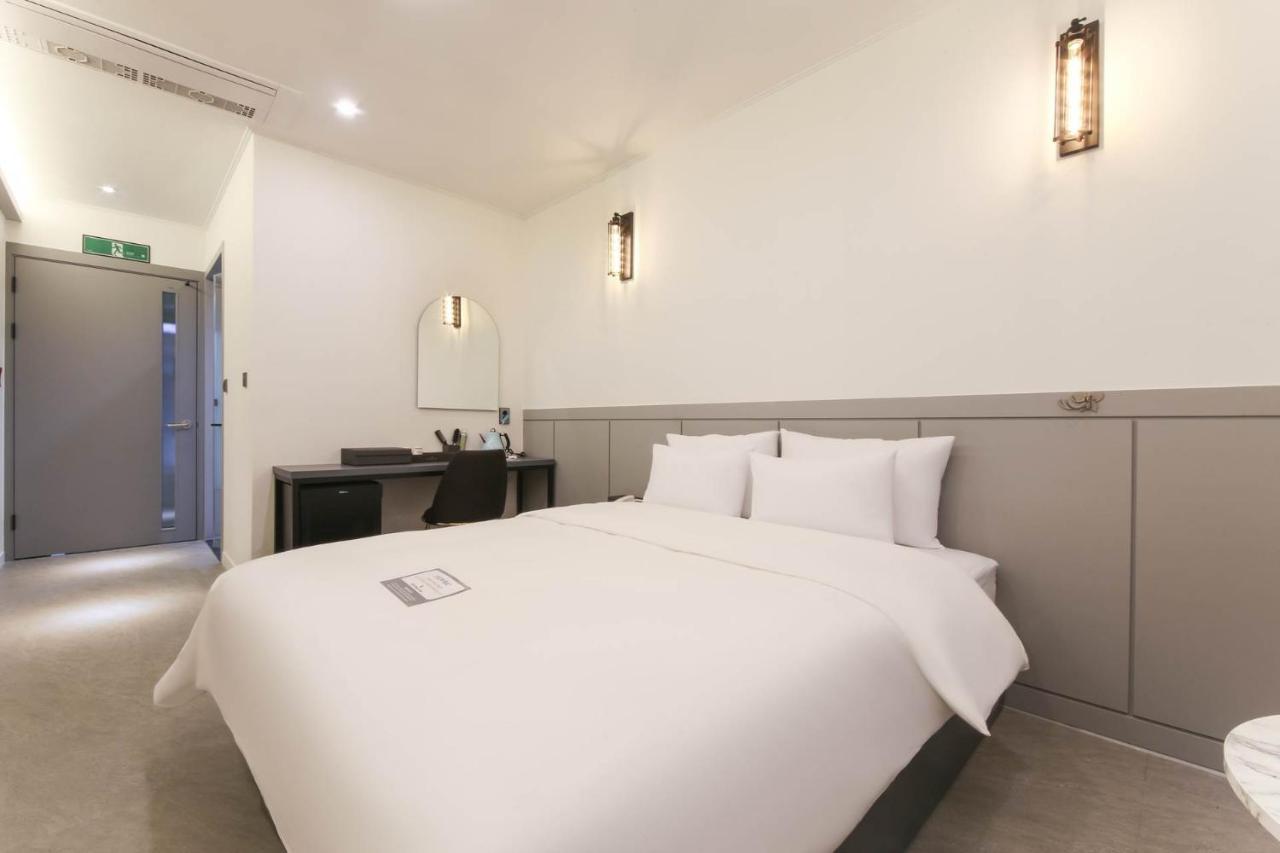 Pyeongtaek Godeok Rich Stay Hotel Zewnętrze zdjęcie