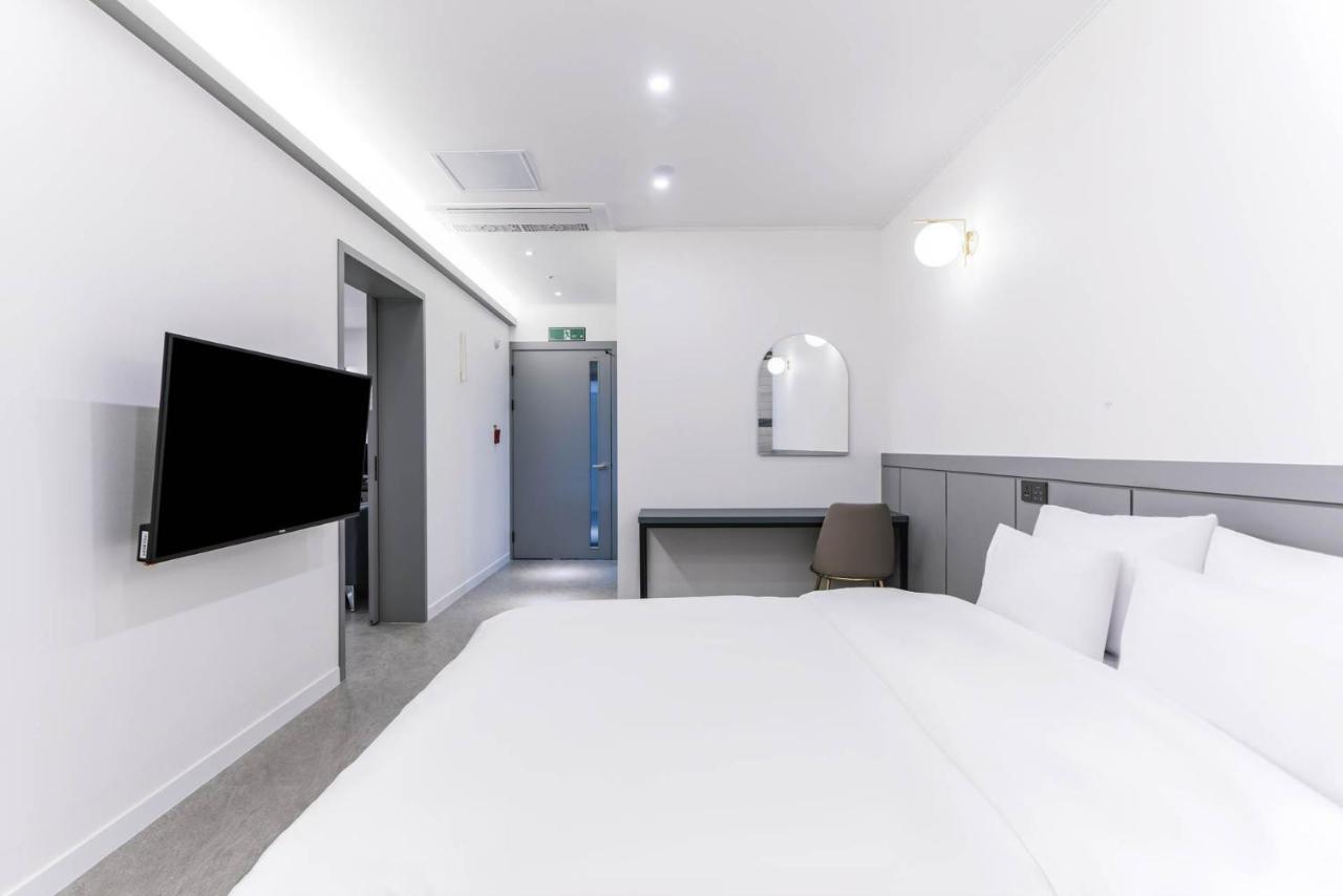 Pyeongtaek Godeok Rich Stay Hotel Zewnętrze zdjęcie